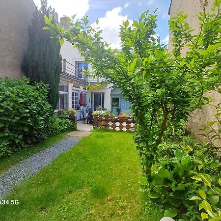 Aigurande Maison Violette En Berry المظهر الخارجي الصورة